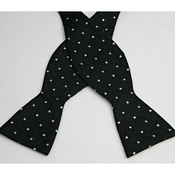 NEW COUNTESS MARA Black Diamond Reversible Bow Tie - Picture 4 of 4